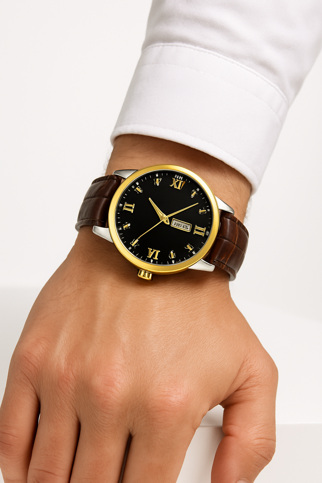 Modern Strap Quartz Watch