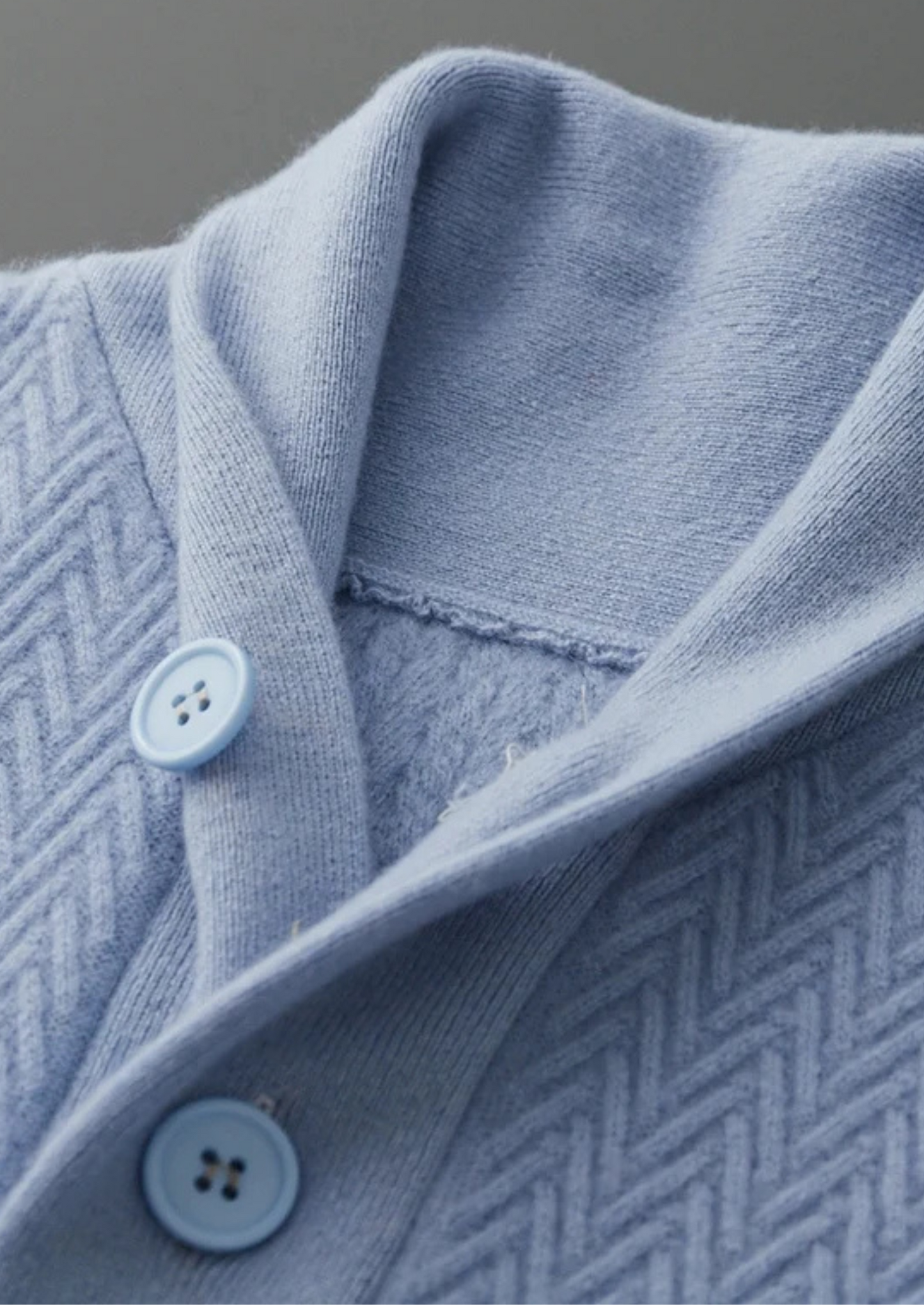 Cashmere Sweater Women's Zigzag Button Design Soft Lightweight