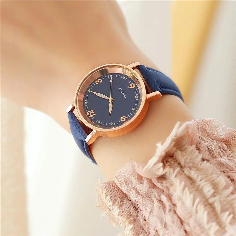 Elegant Women's Watch – Quartz Movement Ladies Timepiece