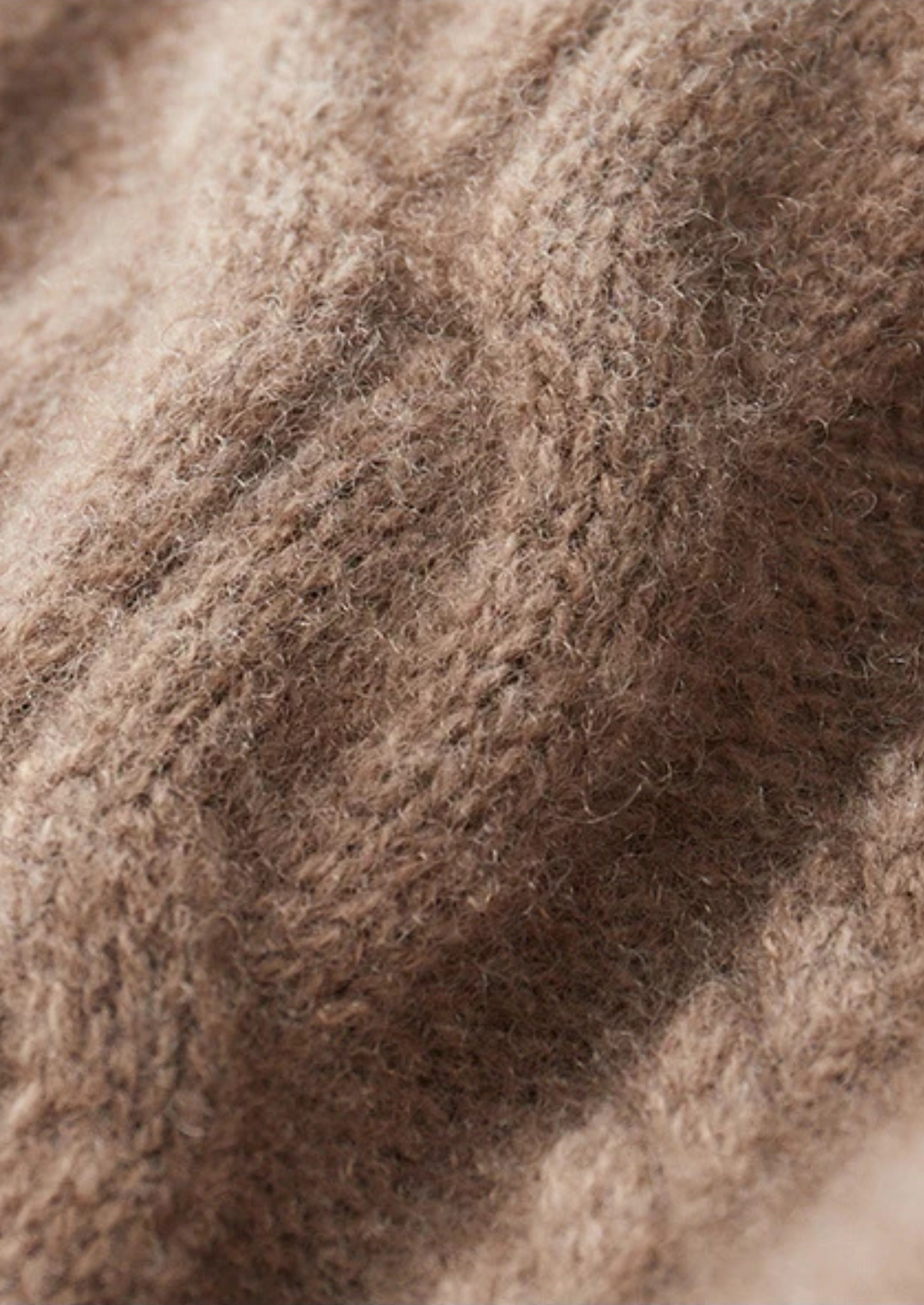 Extra-Fine Merino Wool Crewneck Sweater for Winter 7