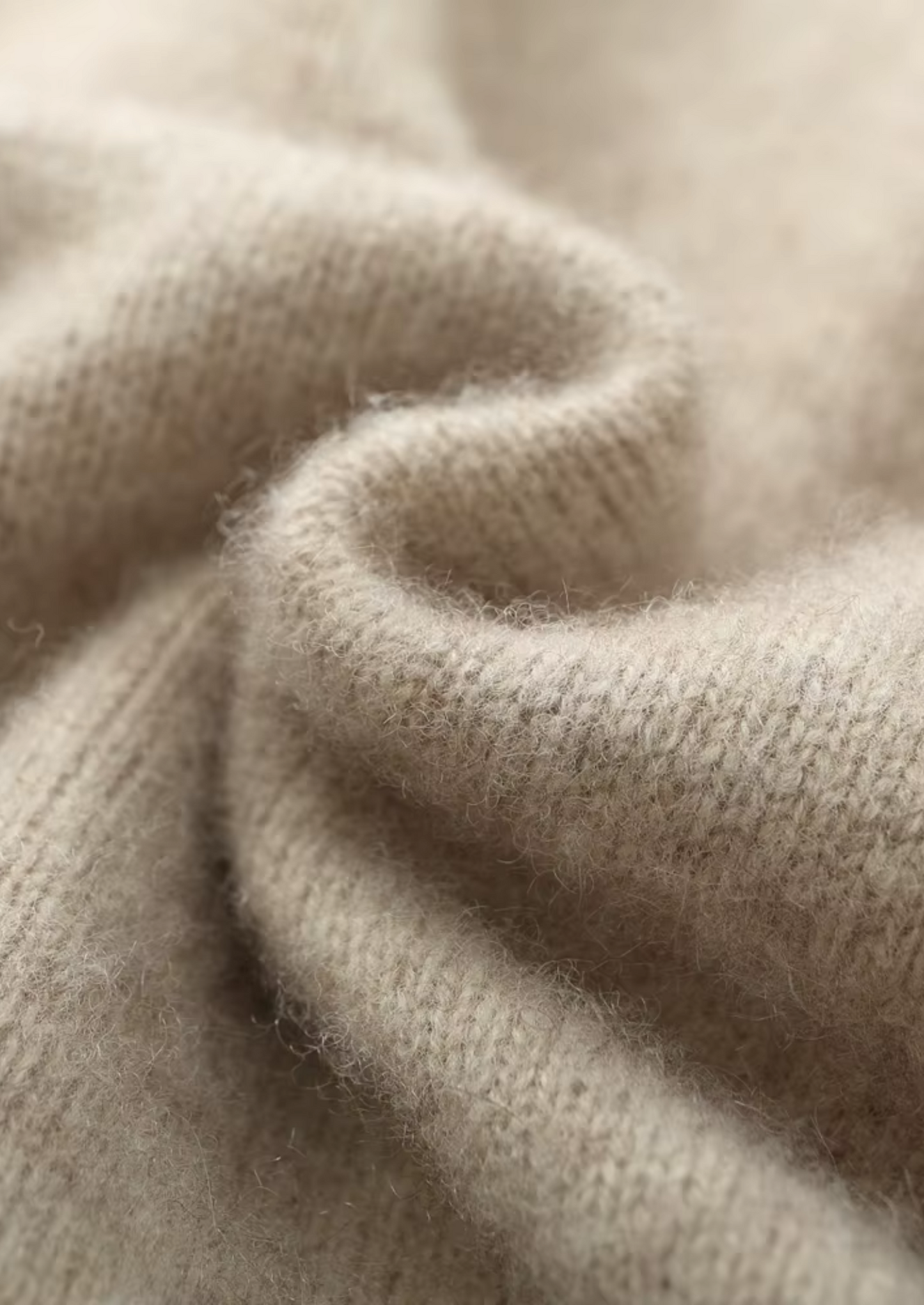 Extra-Fine Merino Wool Zipper Cardigan