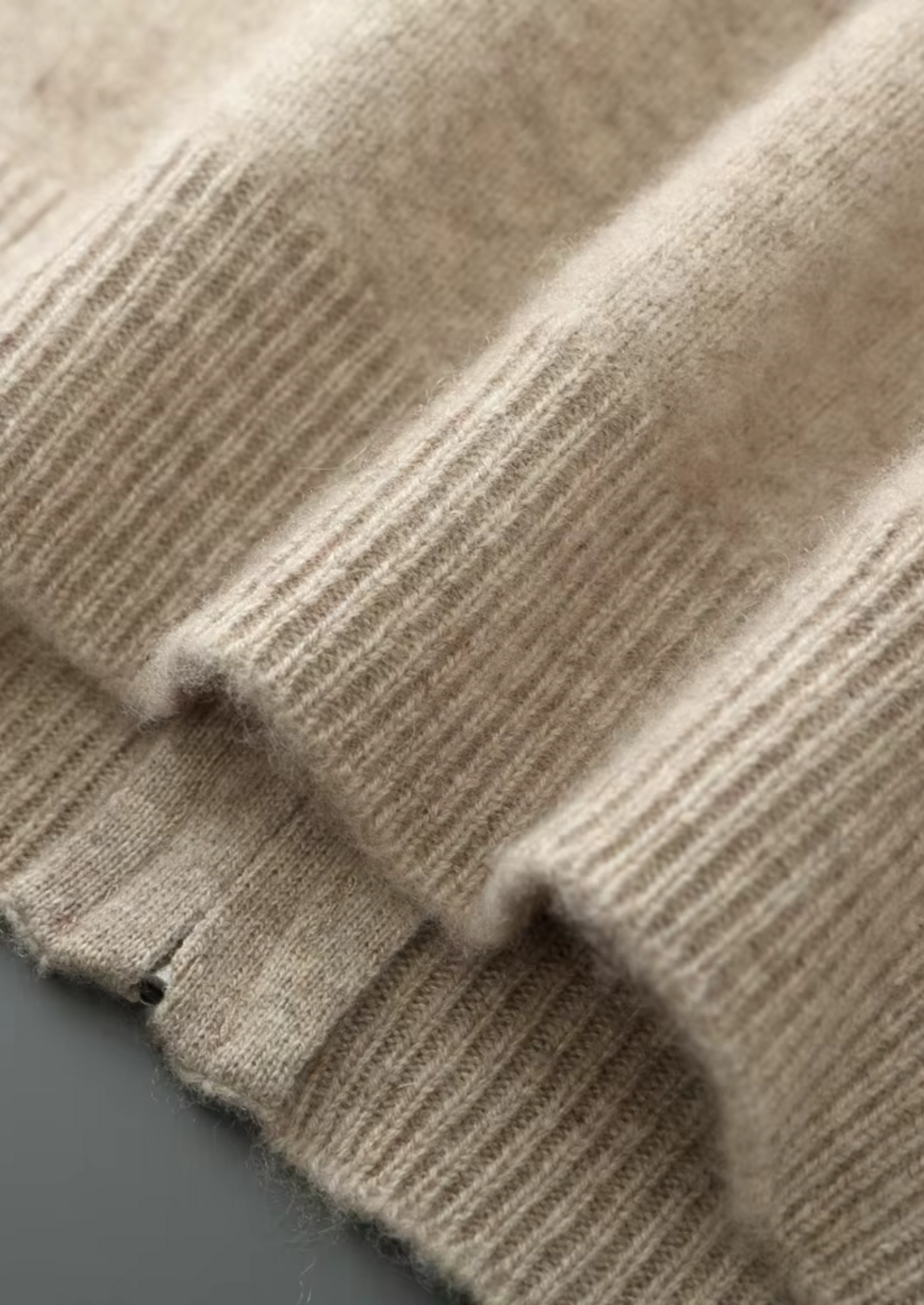 Extra-Fine Merino Wool Zipper Cardigan