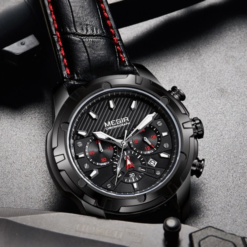 Luxury Military Chronograph Sports Watch with Leather Strap – Water Resistant and Precise Quartz Movement 7