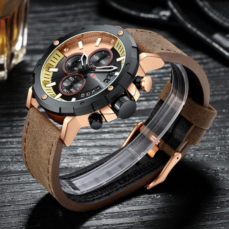Men's Sport Business Watch with Luminescent Dial and Black Leather Strap 3