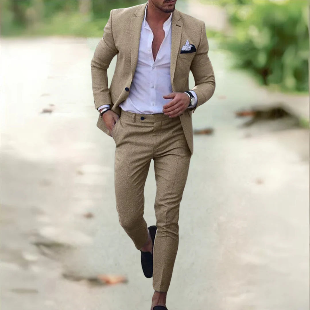 Men's Suit Black Polyester Tailored Fit