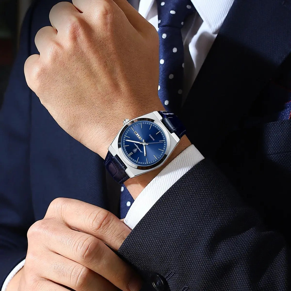 Men’s Simple Business Quartz Watch – Leather Strap with Date & Luminous Display
