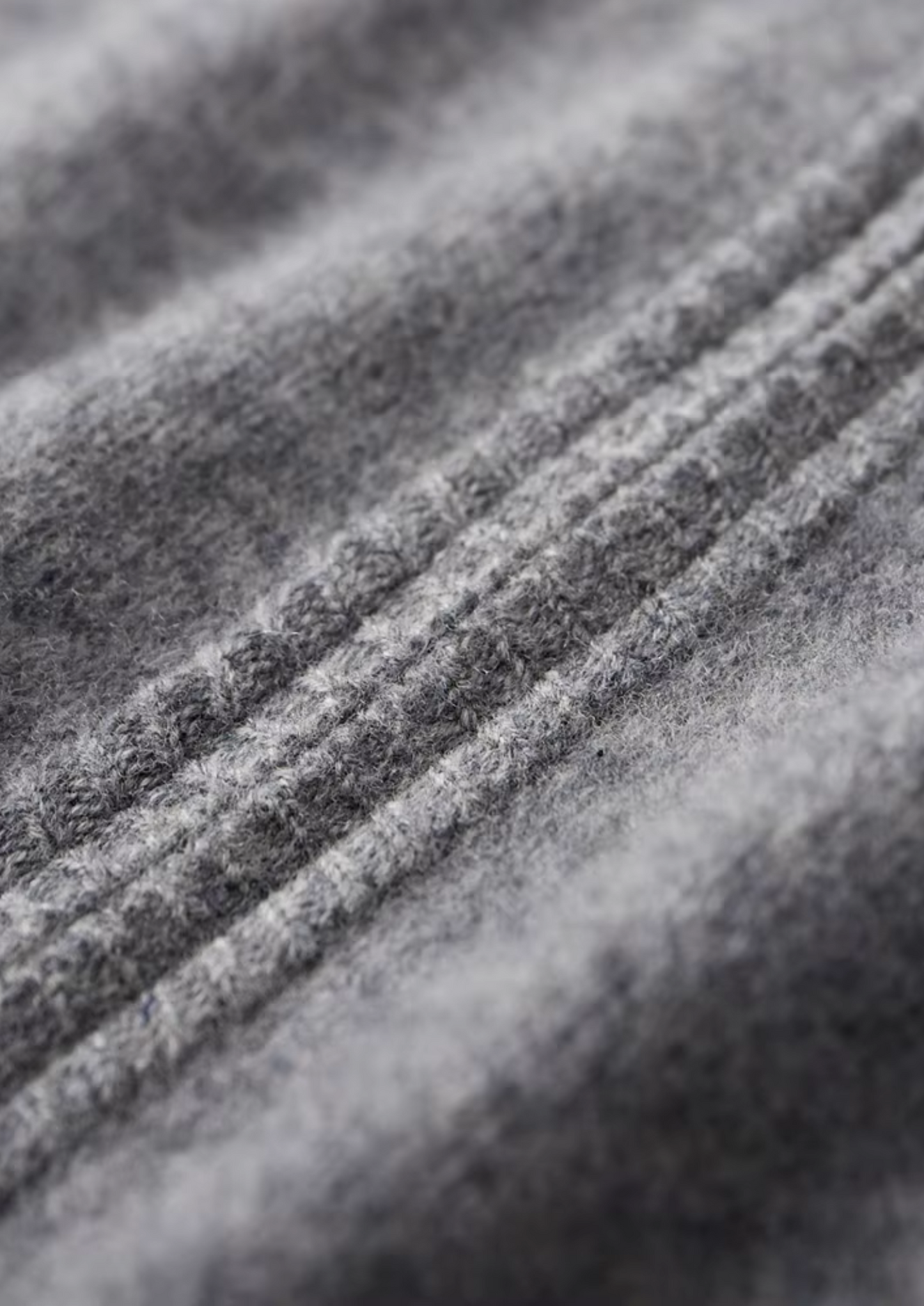 Two-Tone Merino Wool Set Grey and Cream