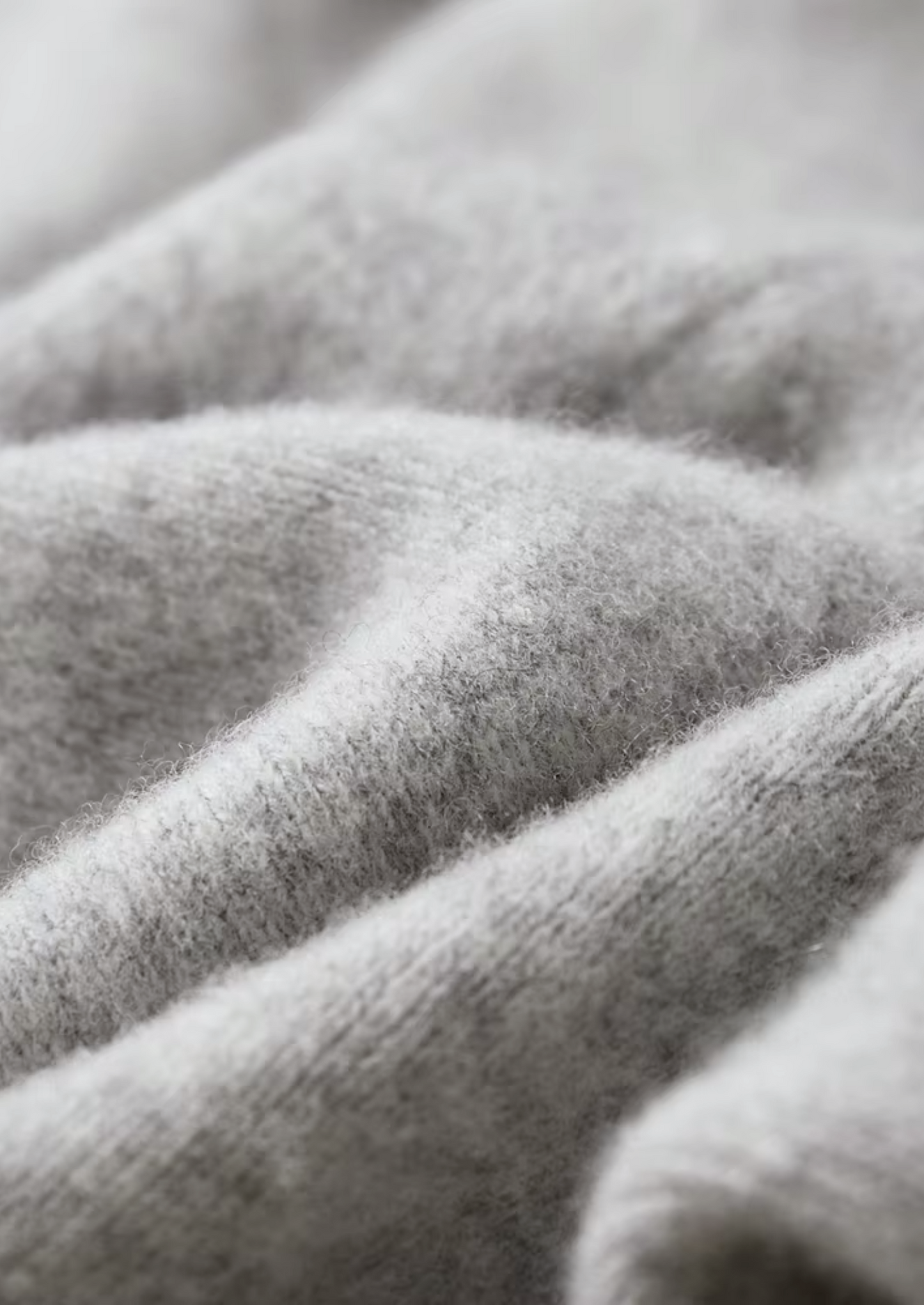 Two-Tone Merino Wool Set Grey and Cream