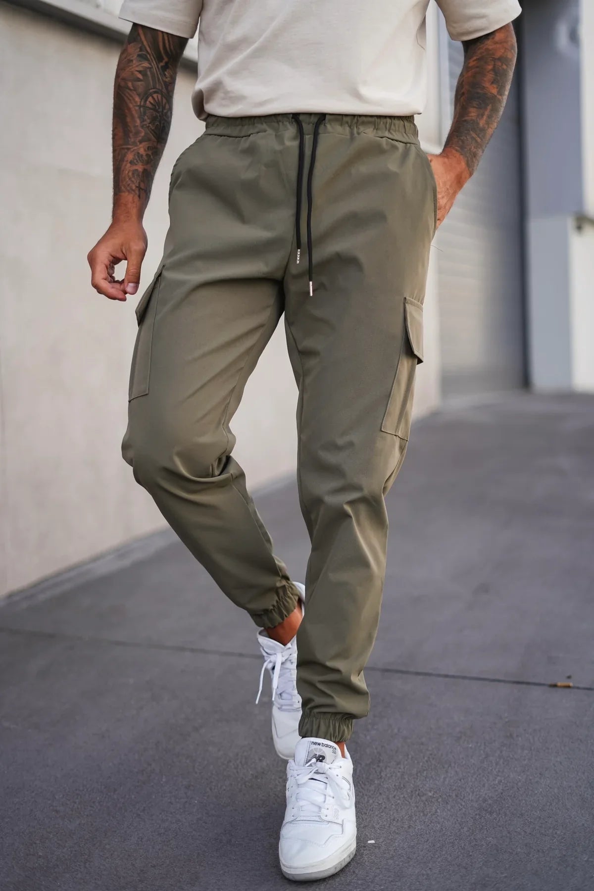Women's Cargo Pants Black Cotton Blend 8