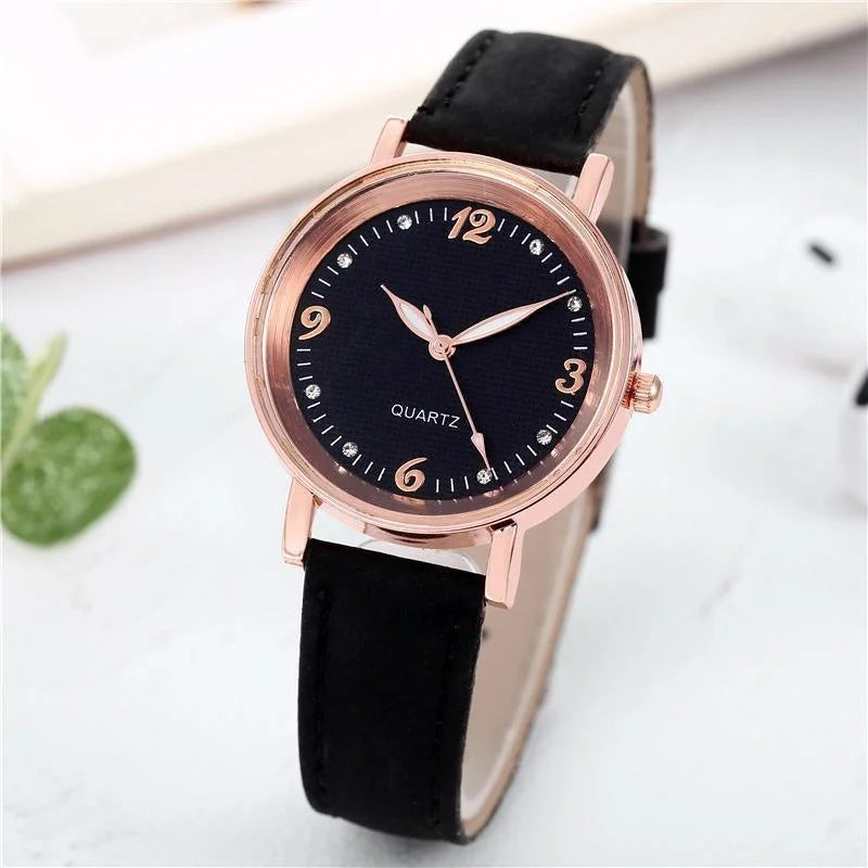 Elegant Women's Watch – Quartz Movement Ladies Timepiece