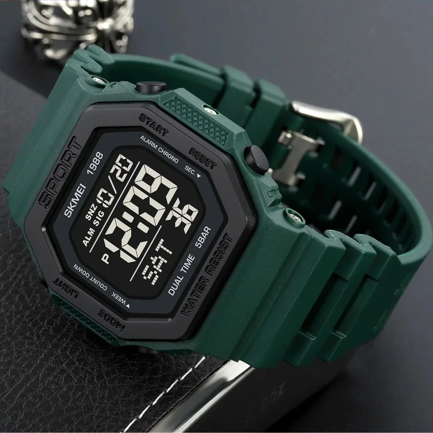 Multifunctional Military Digital Watch with LED Display and 30 ATM Water Resistance – Ideal for Outdoor Adventures 1